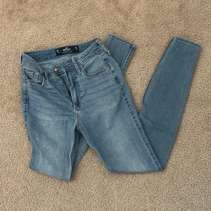 hollister ultra high rise skinny jeans